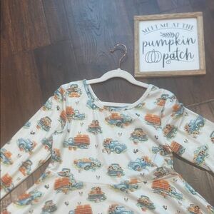 Charming girly Dress with Pumpkin print